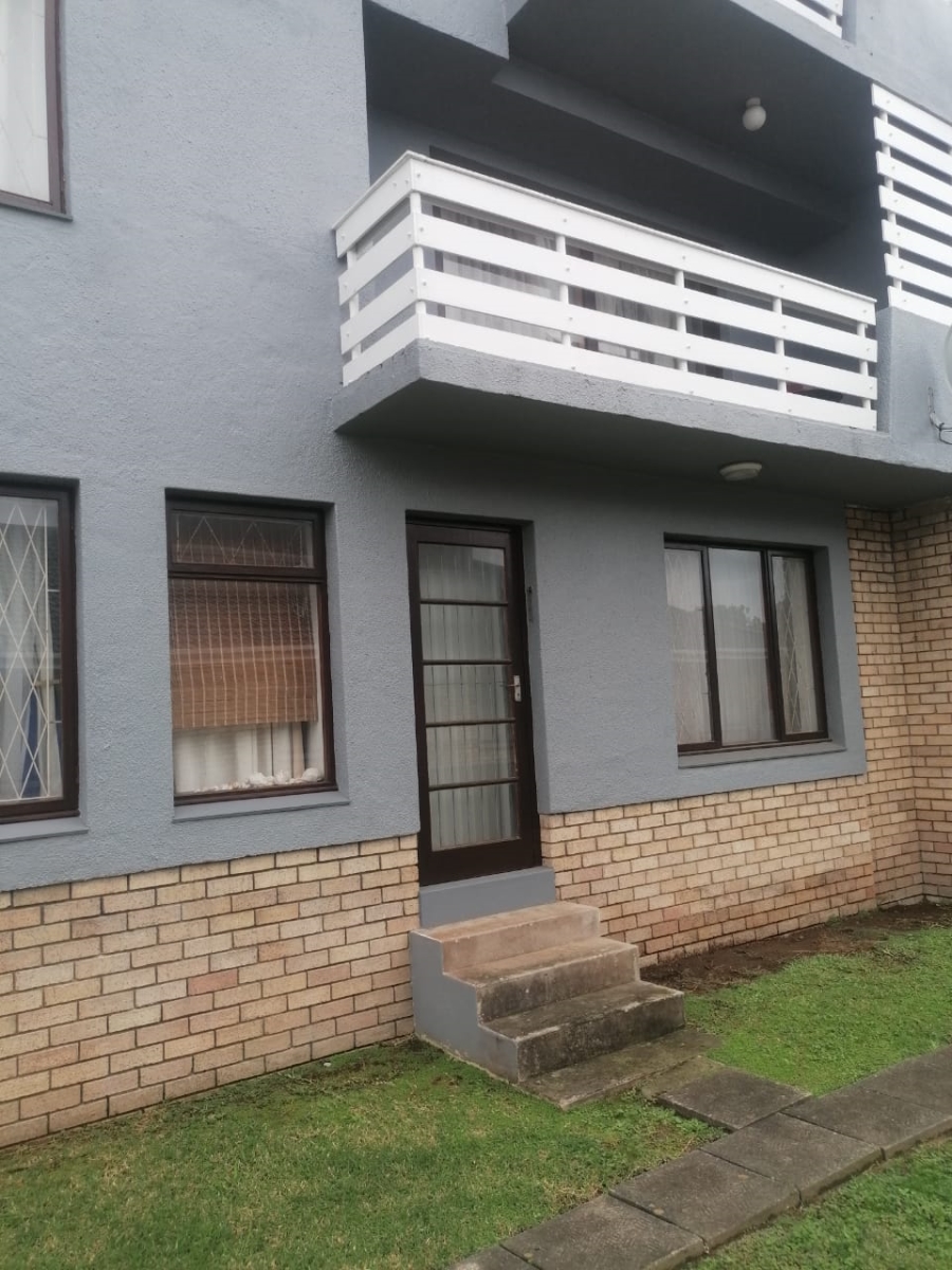 2 Bedroom Property for Sale in Beacon Bay Eastern Cape